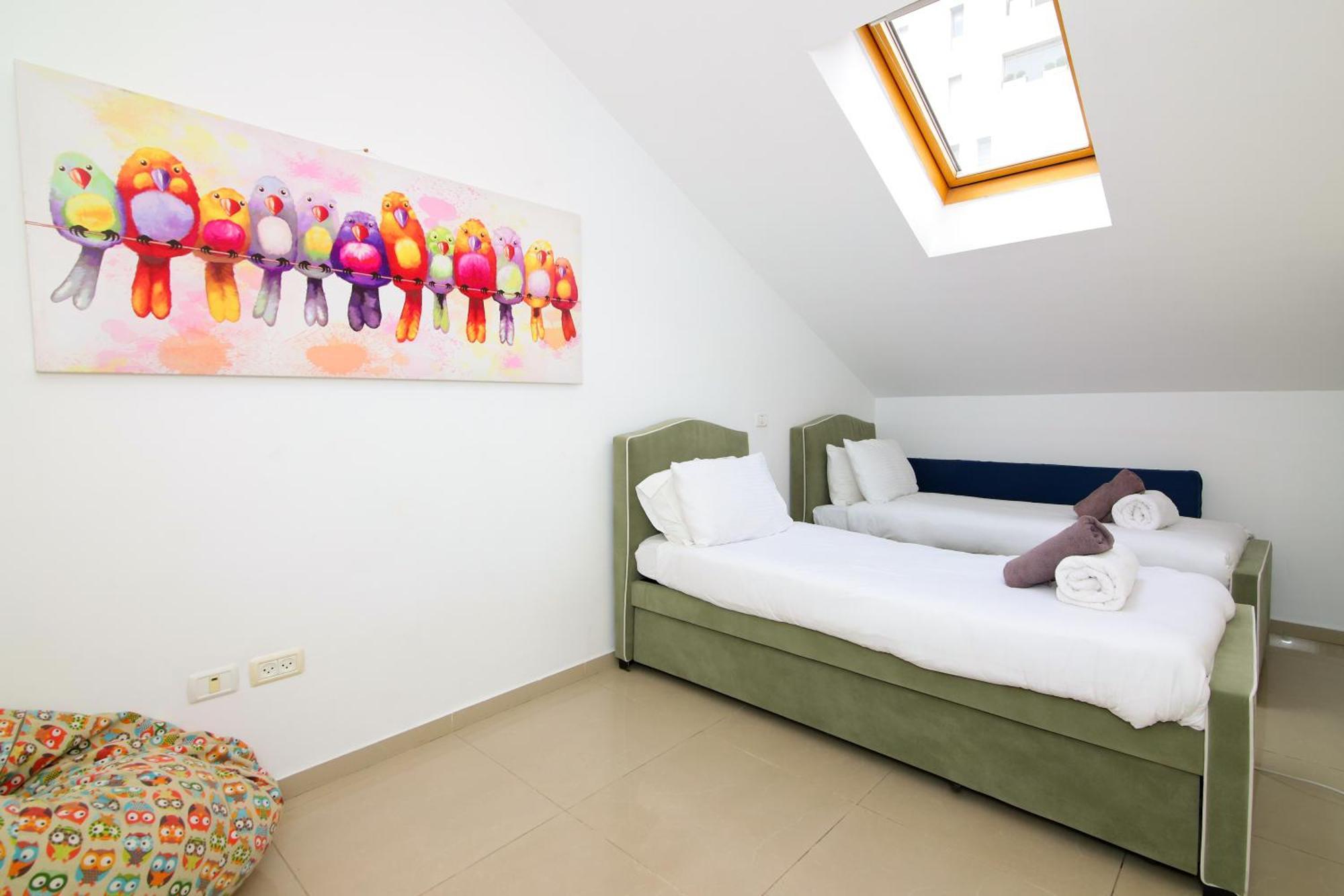 Saidoff, Amazing 4 Bedroom 3 Bath In City Center, Pool, Parking!!! القدس المظهر الخارجي الصورة