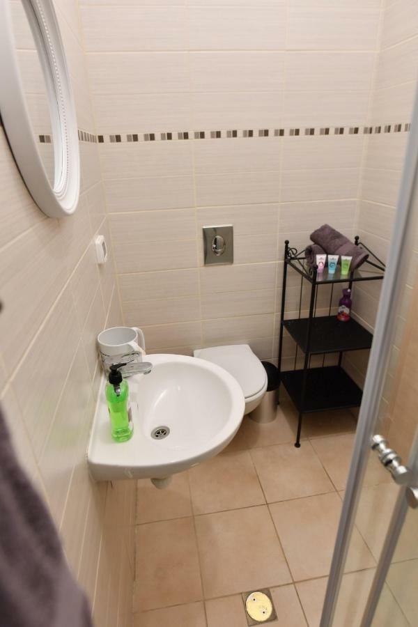 Saidoff, Amazing 4 Bedroom 3 Bath In City Center, Pool, Parking!!! القدس المظهر الخارجي الصورة