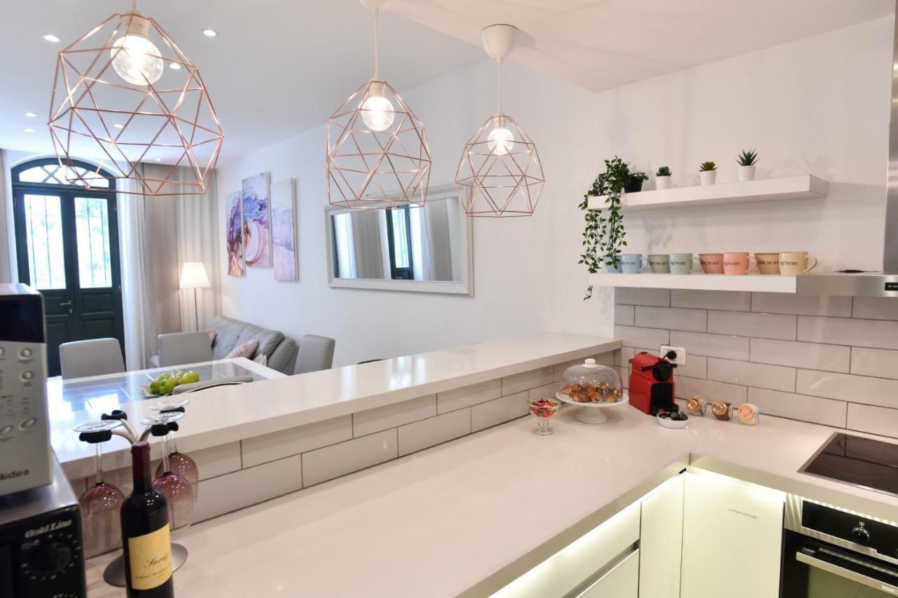 Saidoff, Amazing 4 Bedroom 3 Bath In City Center, Pool, Parking!!! القدس المظهر الخارجي الصورة